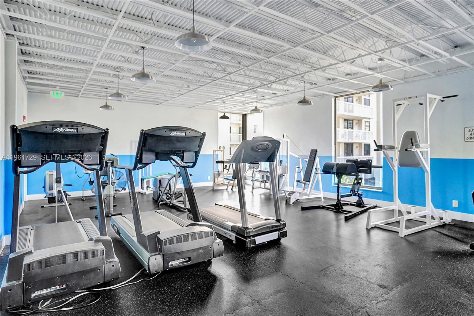 ALLINGTON TOWERS CONDO - Residential