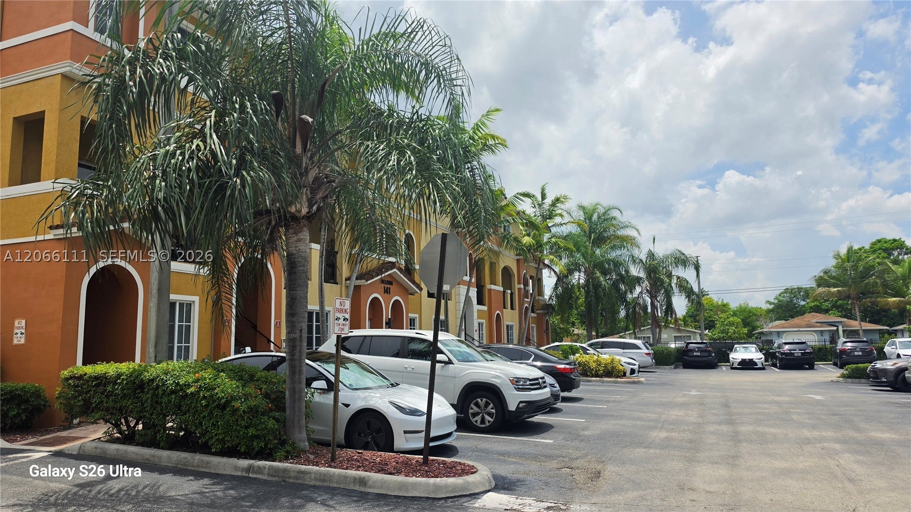141 NW 2nd Ave 2