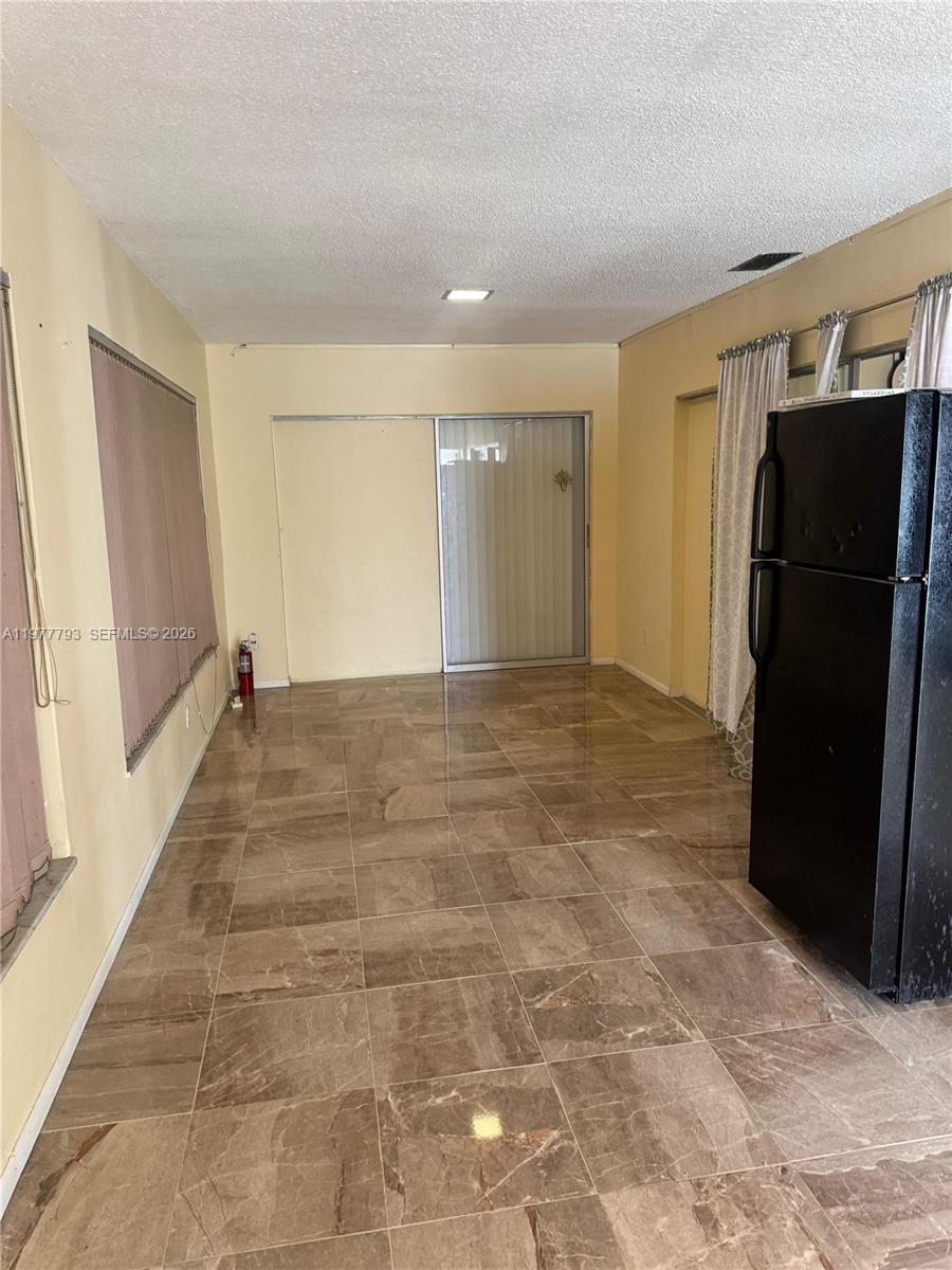 OAKLAND ESTATES 4TH SEC - Residential