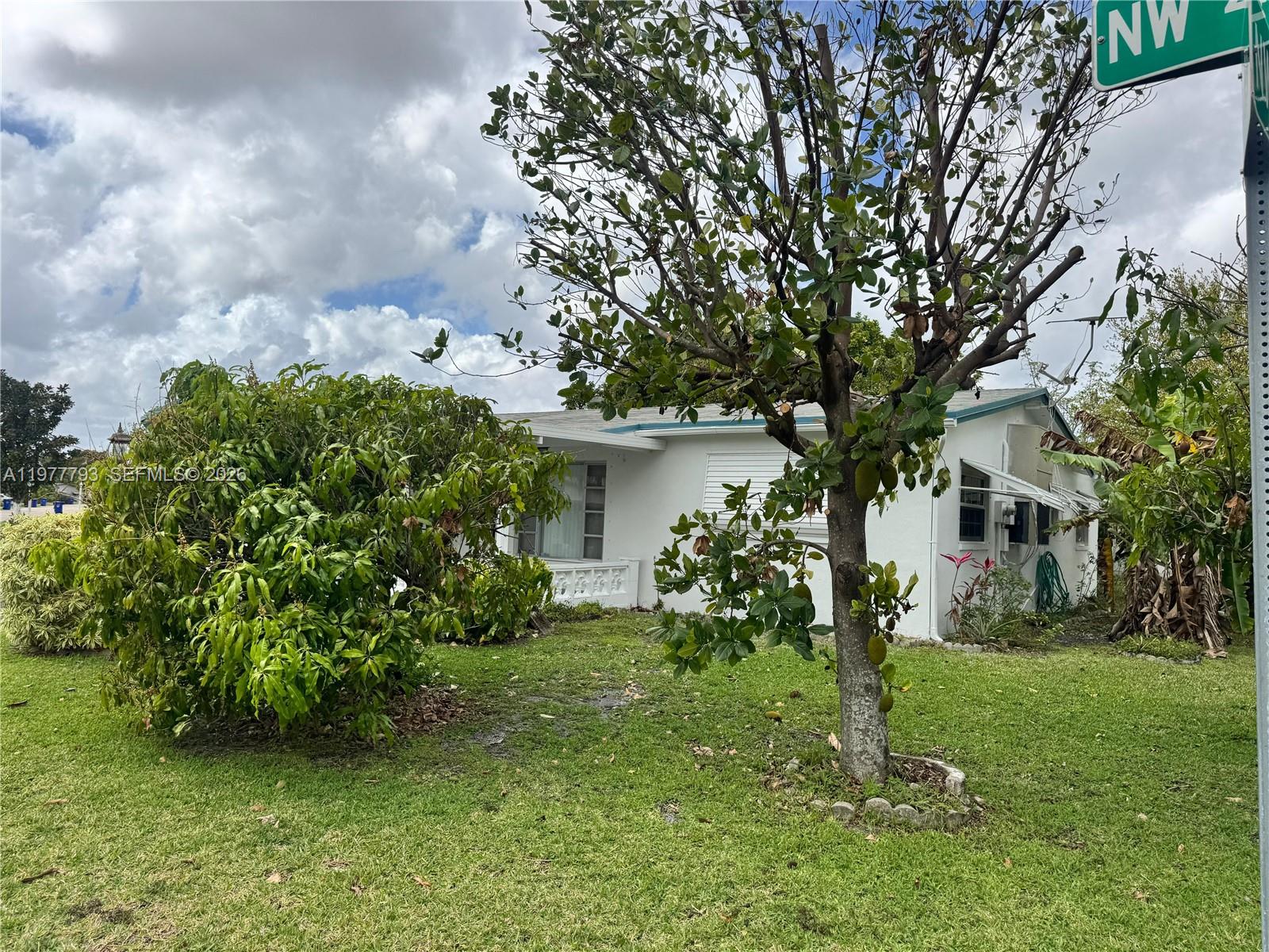 OAKLAND ESTATES 4TH SEC - Residential