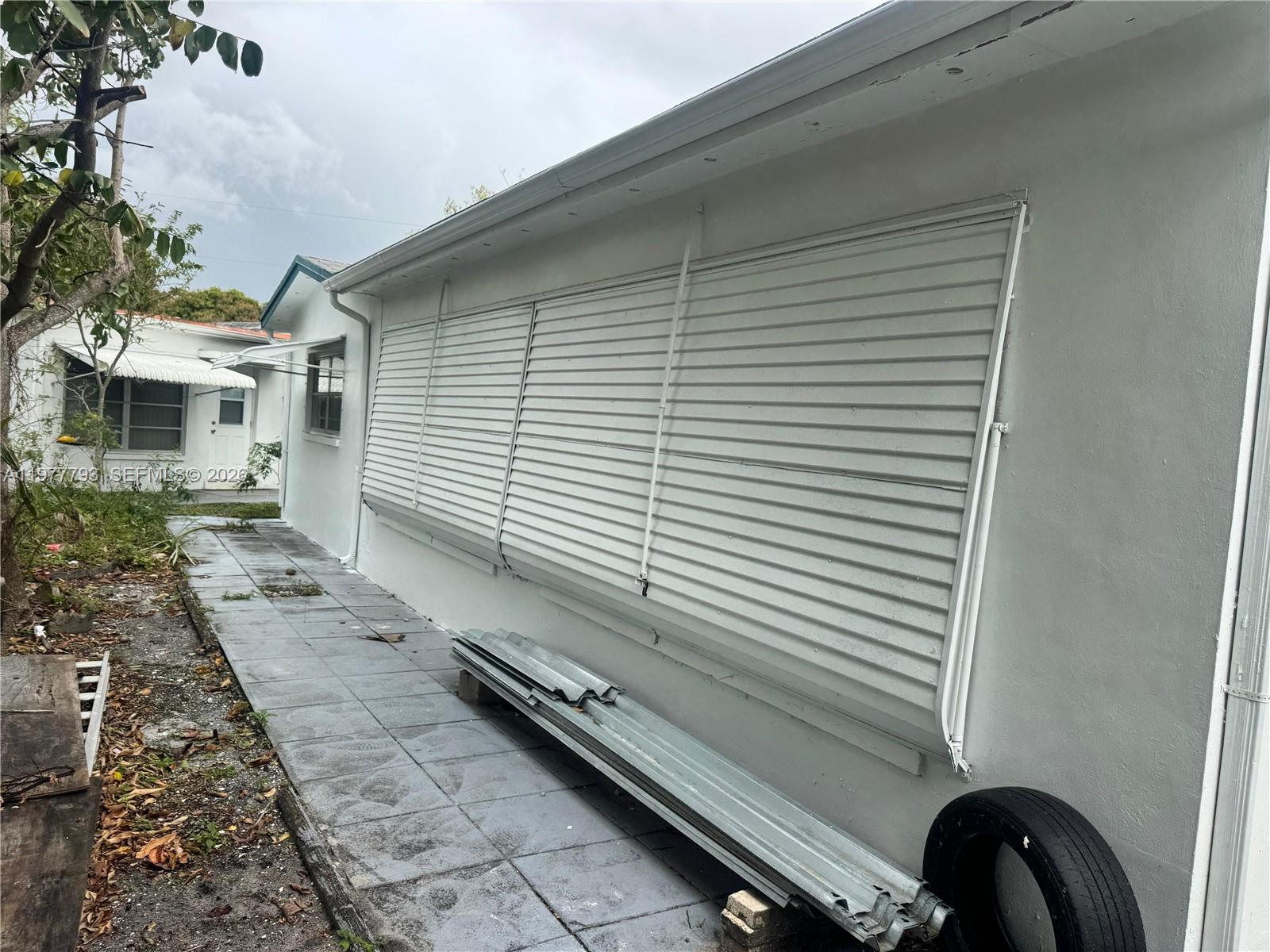 OAKLAND ESTATES 4TH SEC - Residential