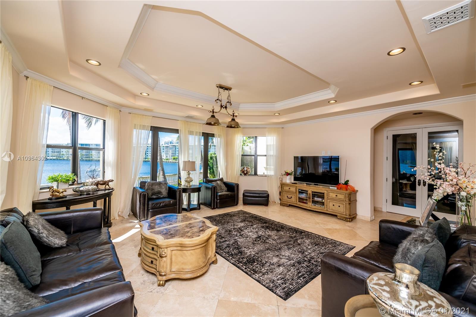 EASTERN SHORES 1ST ADDN - Residential