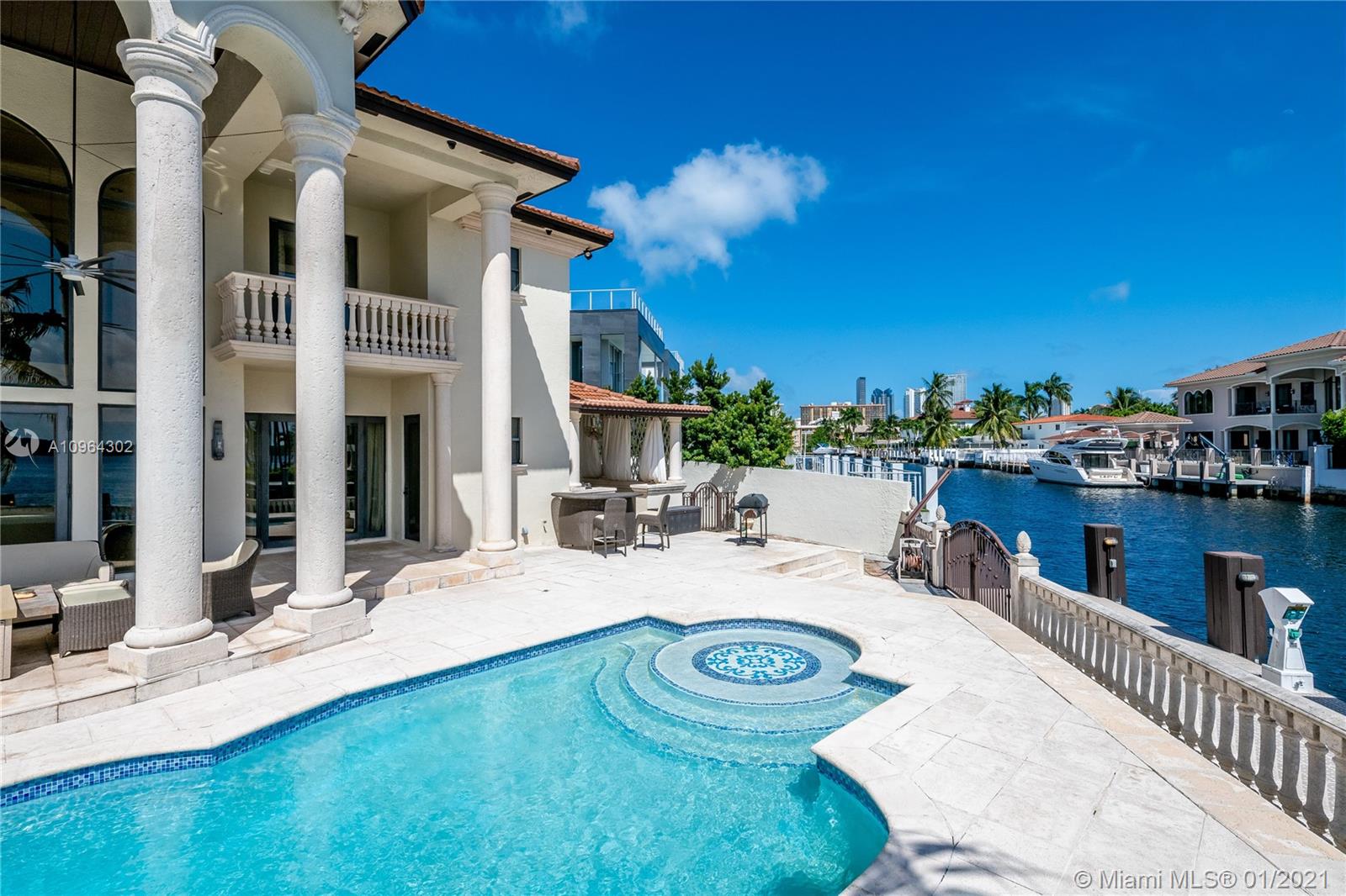 EASTERN SHORES 1ST ADDN - Residential