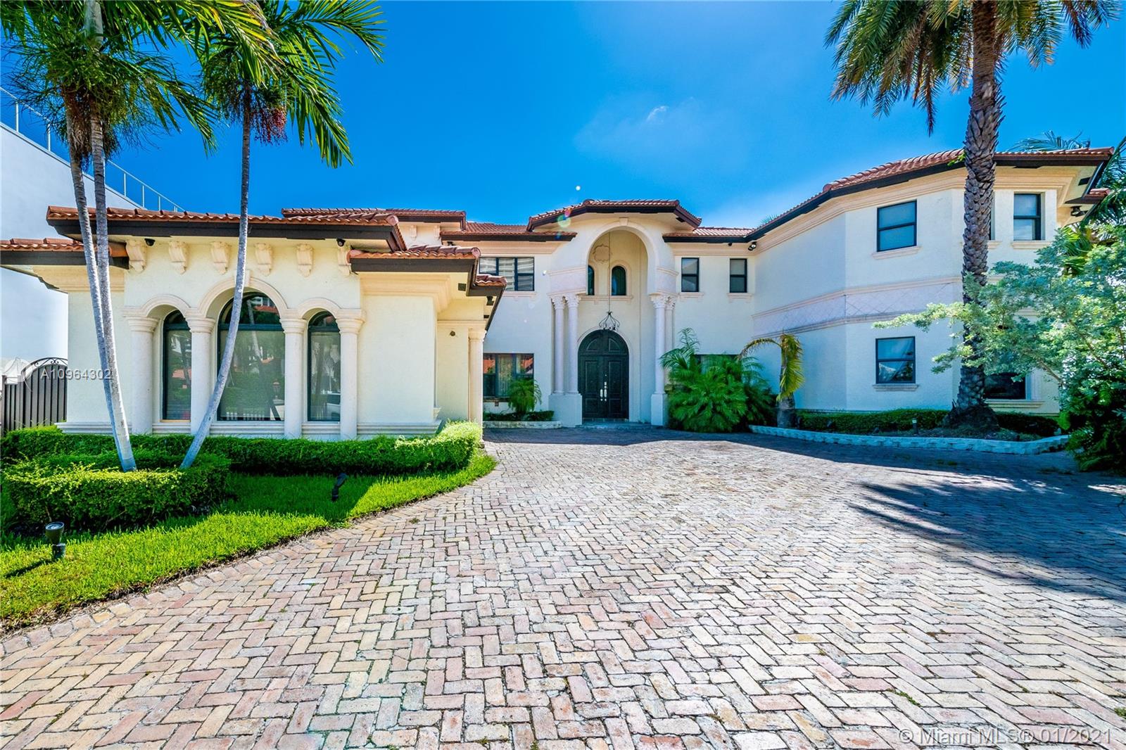 EASTERN SHORES 1ST ADDN - Residential