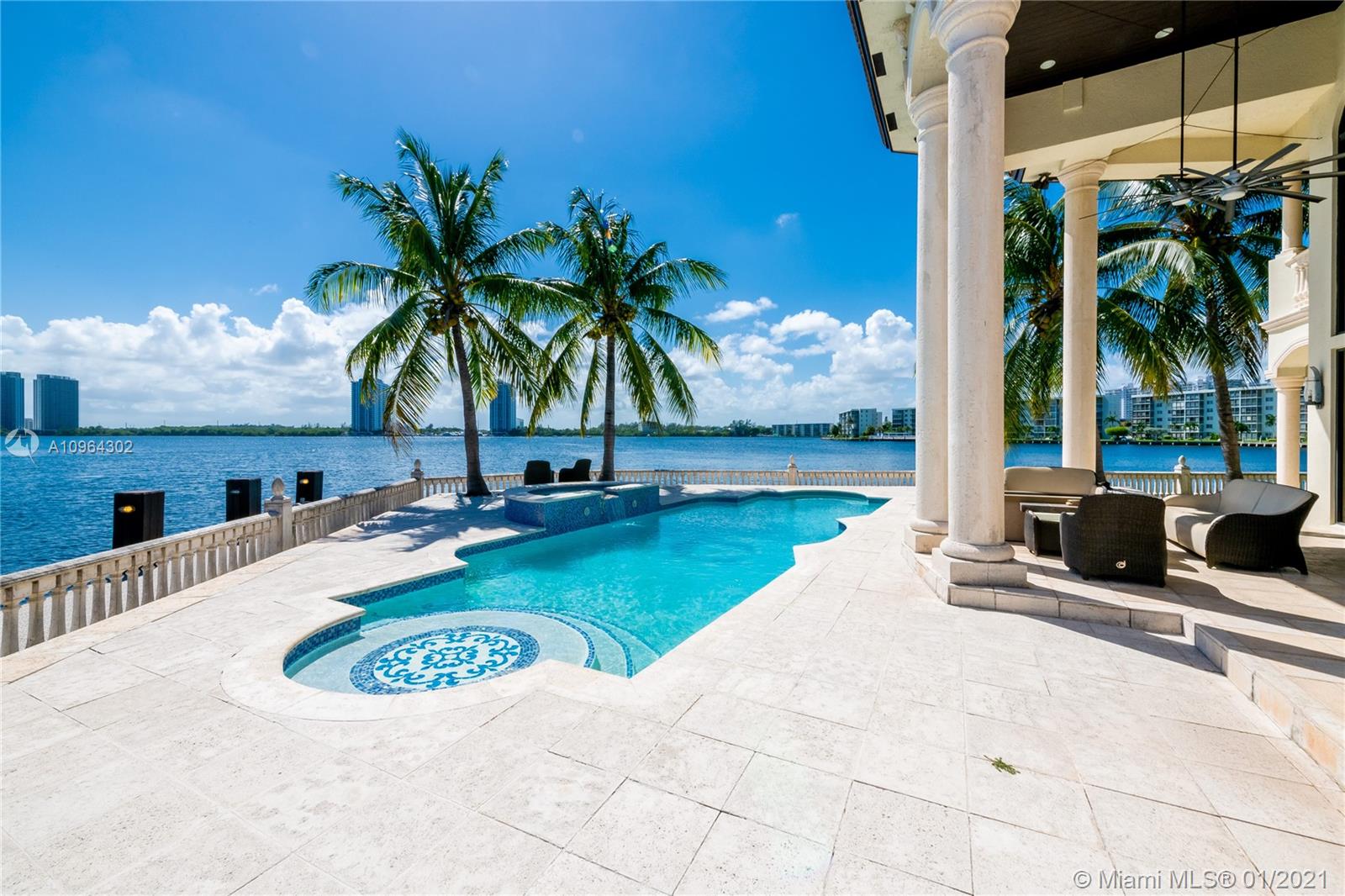 EASTERN SHORES 1ST ADDN - Residential