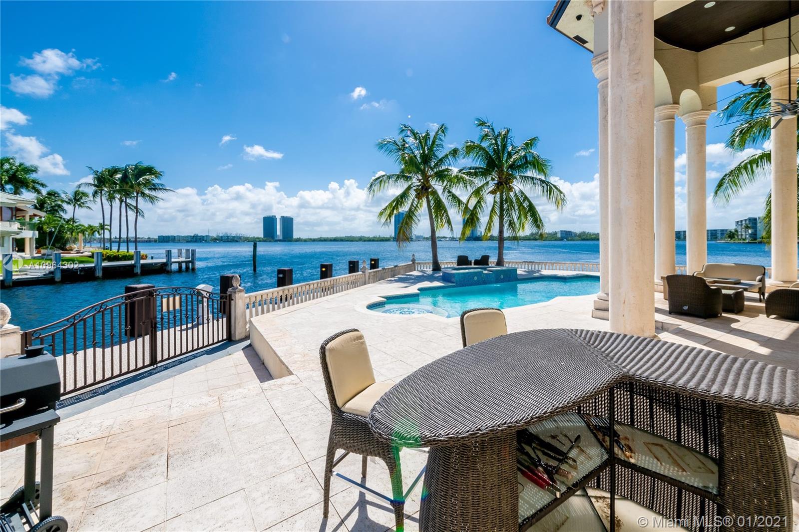 EASTERN SHORES 1ST ADDN - Residential