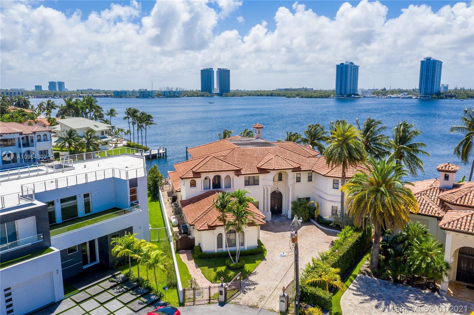 EASTERN SHORES 1ST ADDN - Residential