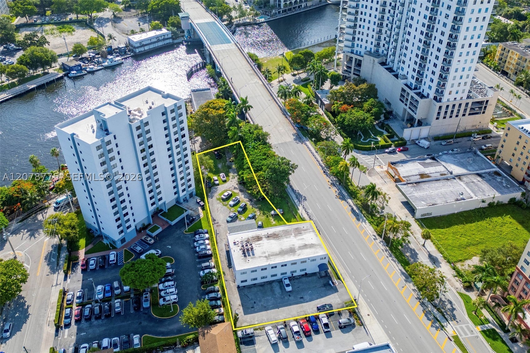 529 W Flagler St