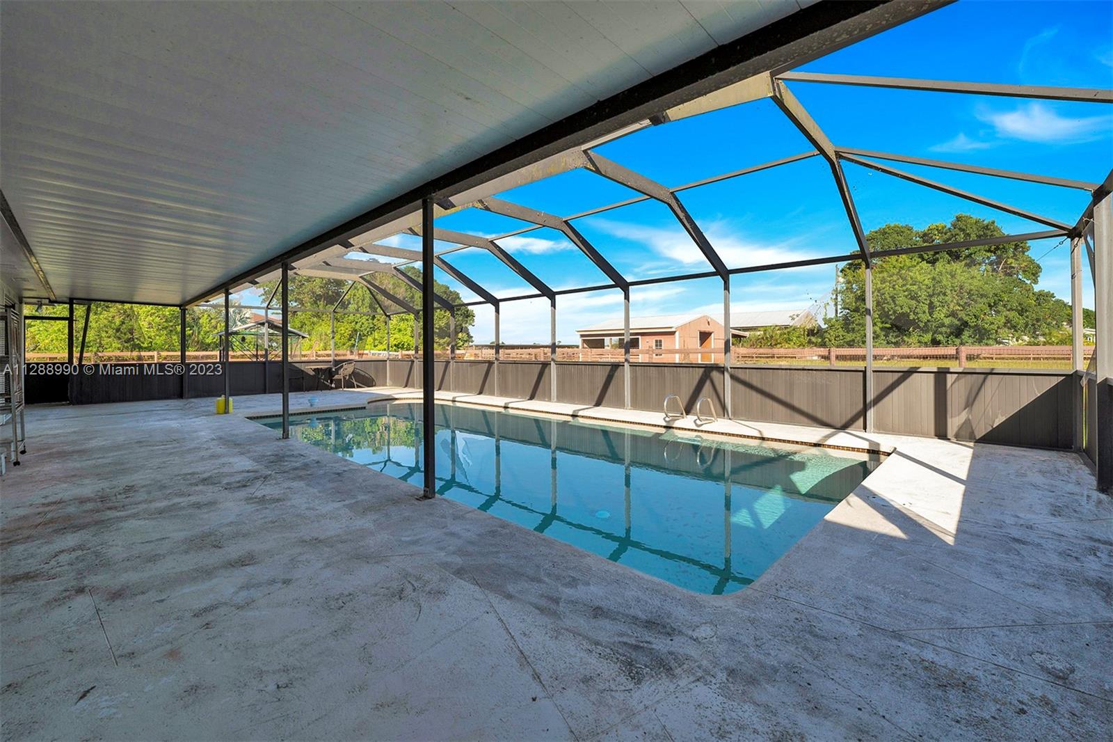 Redland - Residential