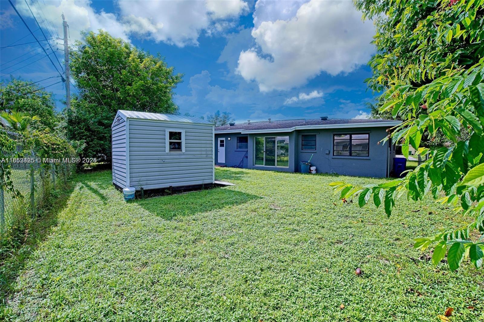 MELROSE PARK SEC 6 GREEN - Residential