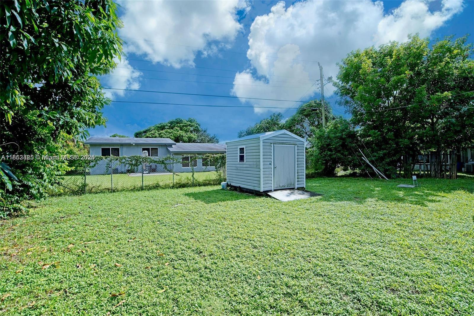 MELROSE PARK SEC 6 GREEN - Residential