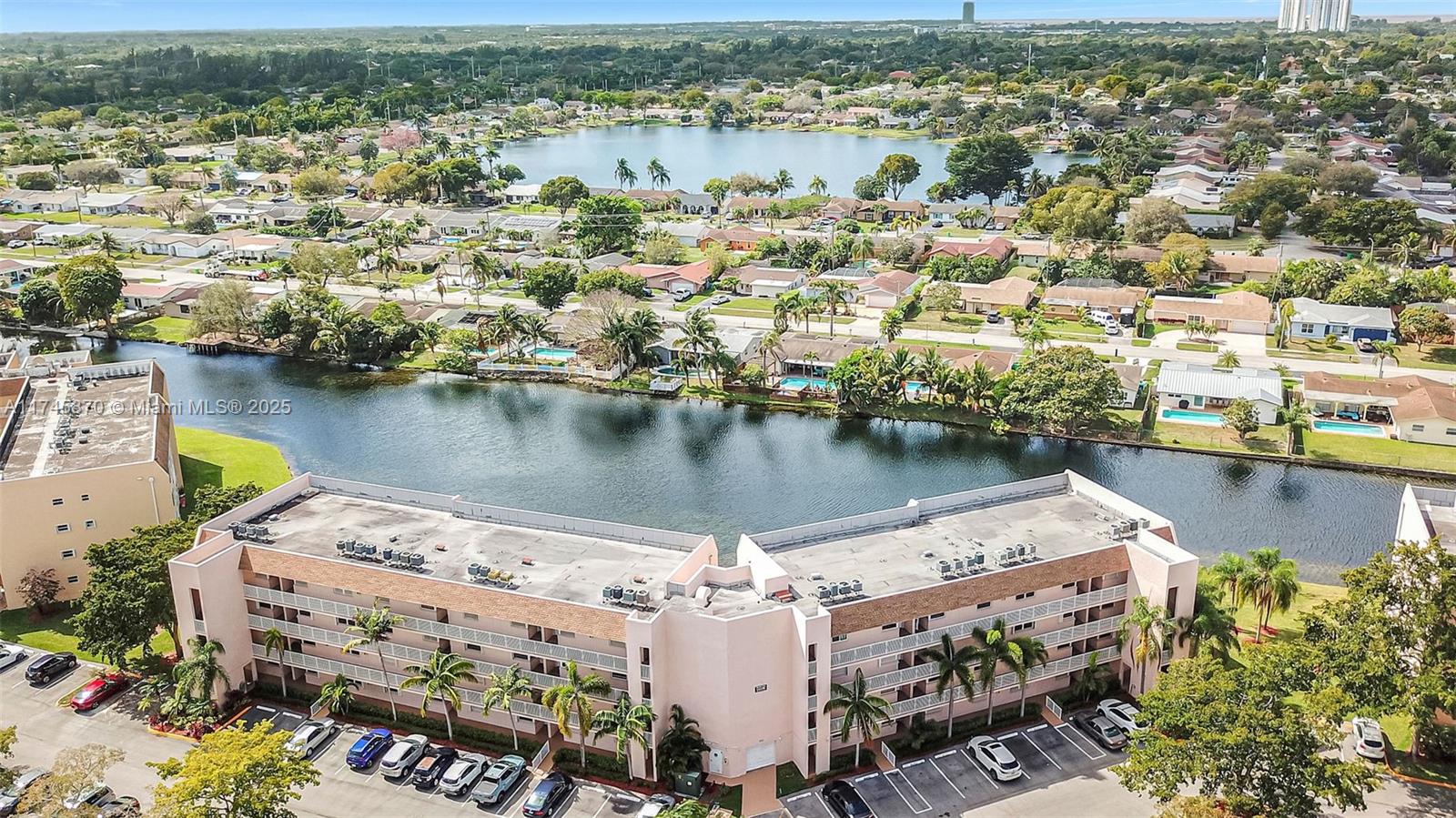 SUNRISE LAKES 210 CONDO - Residential