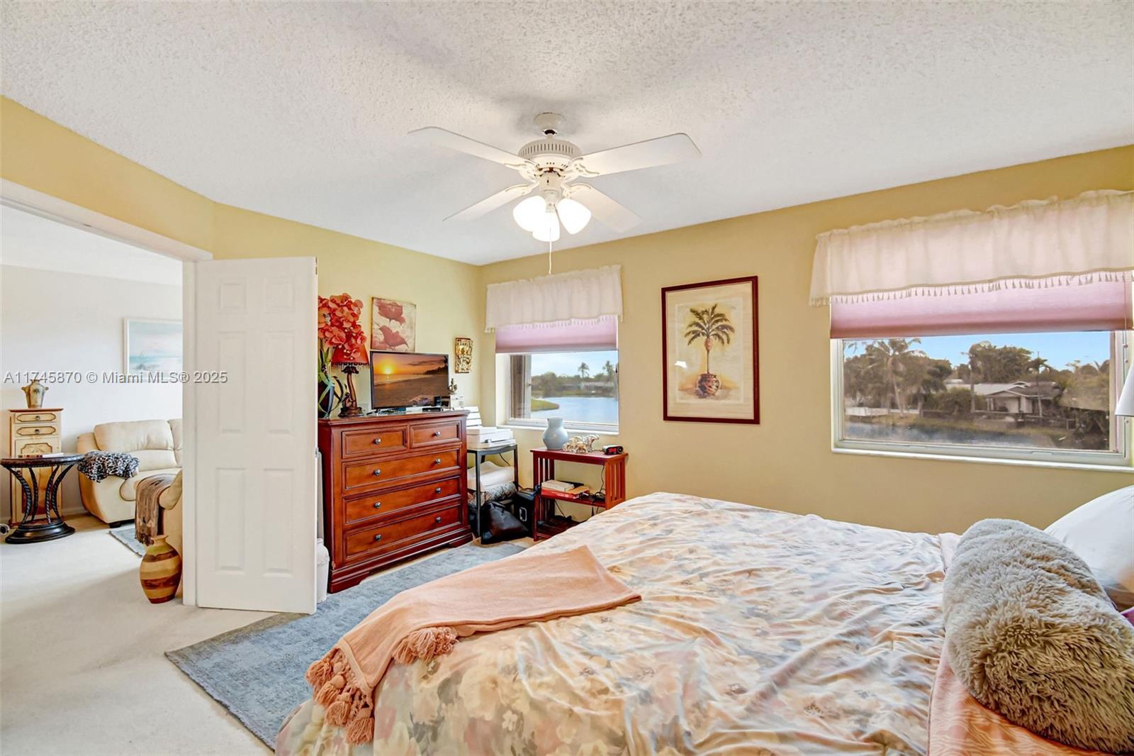 SUNRISE LAKES 210 CONDO - Residential