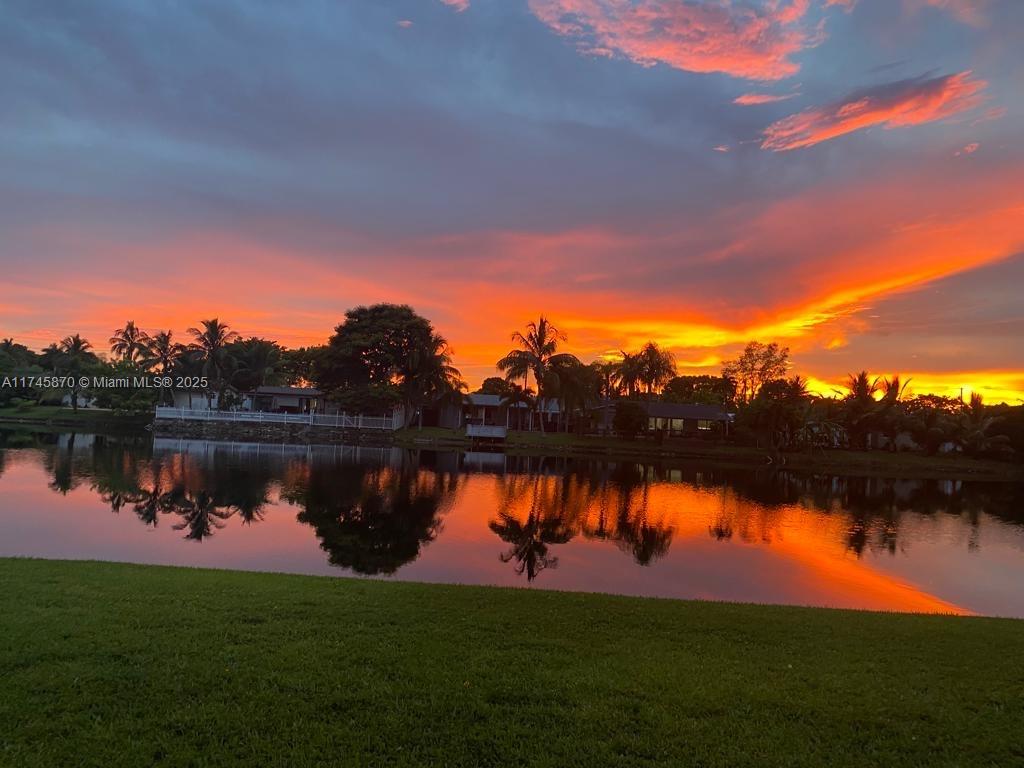 SUNRISE LAKES 210 CONDO - Residential