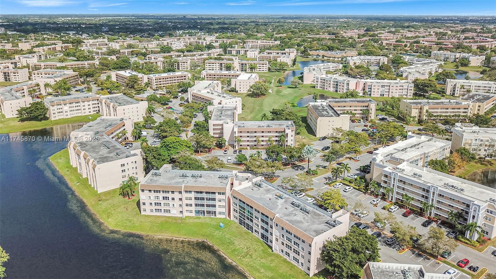 SUNRISE LAKES 210 CONDO - Residential