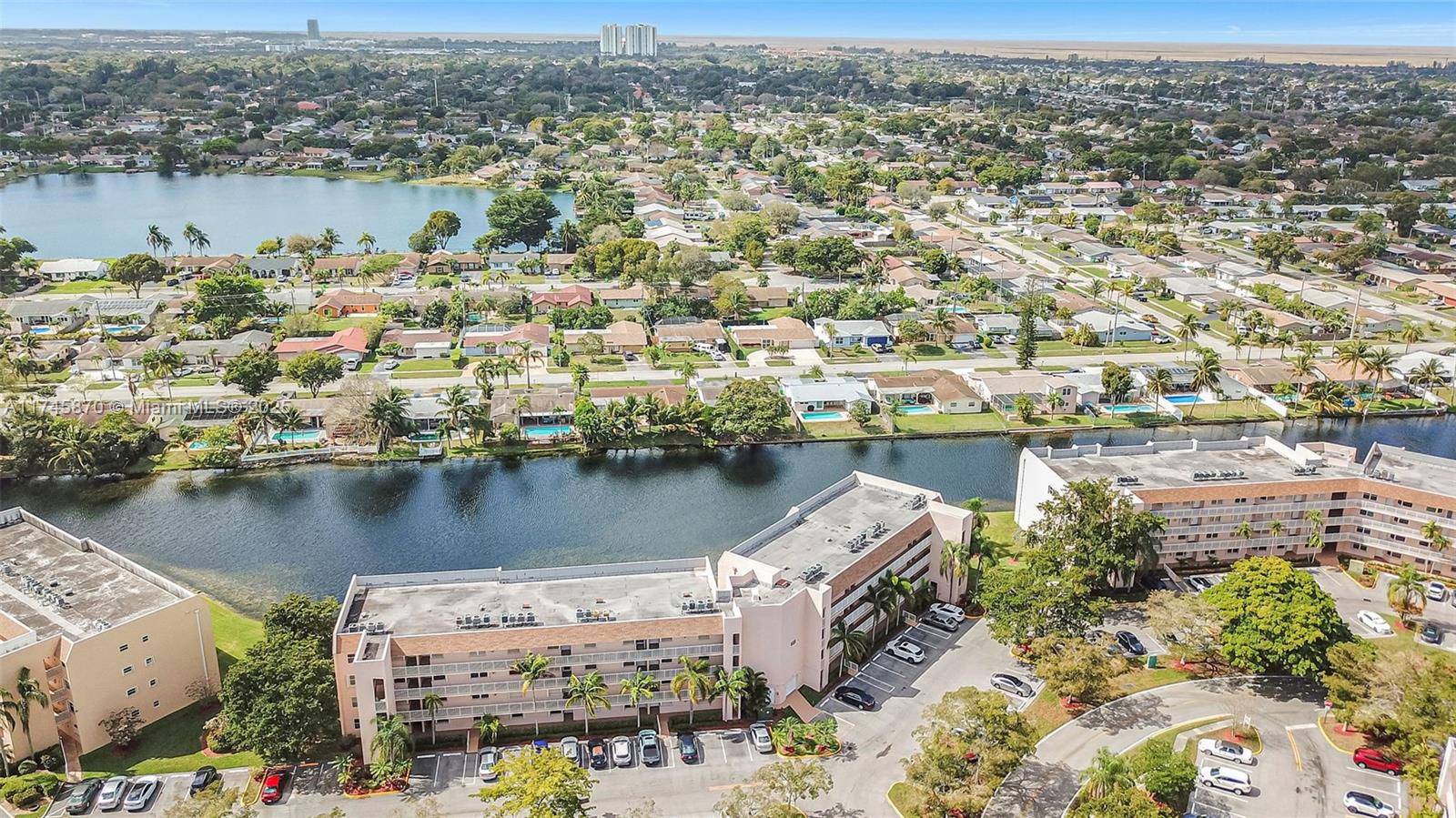 SUNRISE LAKES 210 CONDO - Residential