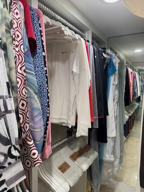 CLUB ATLANTIS CONDO - Residential