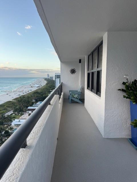 CLUB ATLANTIS CONDO - Residential