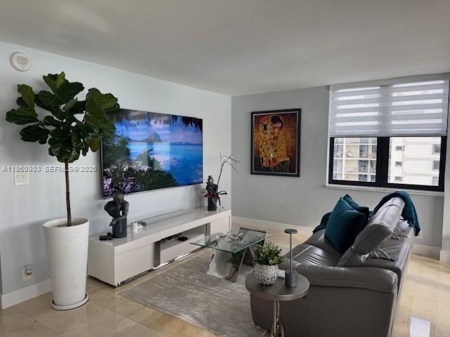 CLUB ATLANTIS CONDO - Residential