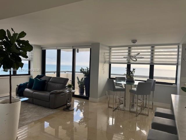 CLUB ATLANTIS CONDO - Residential