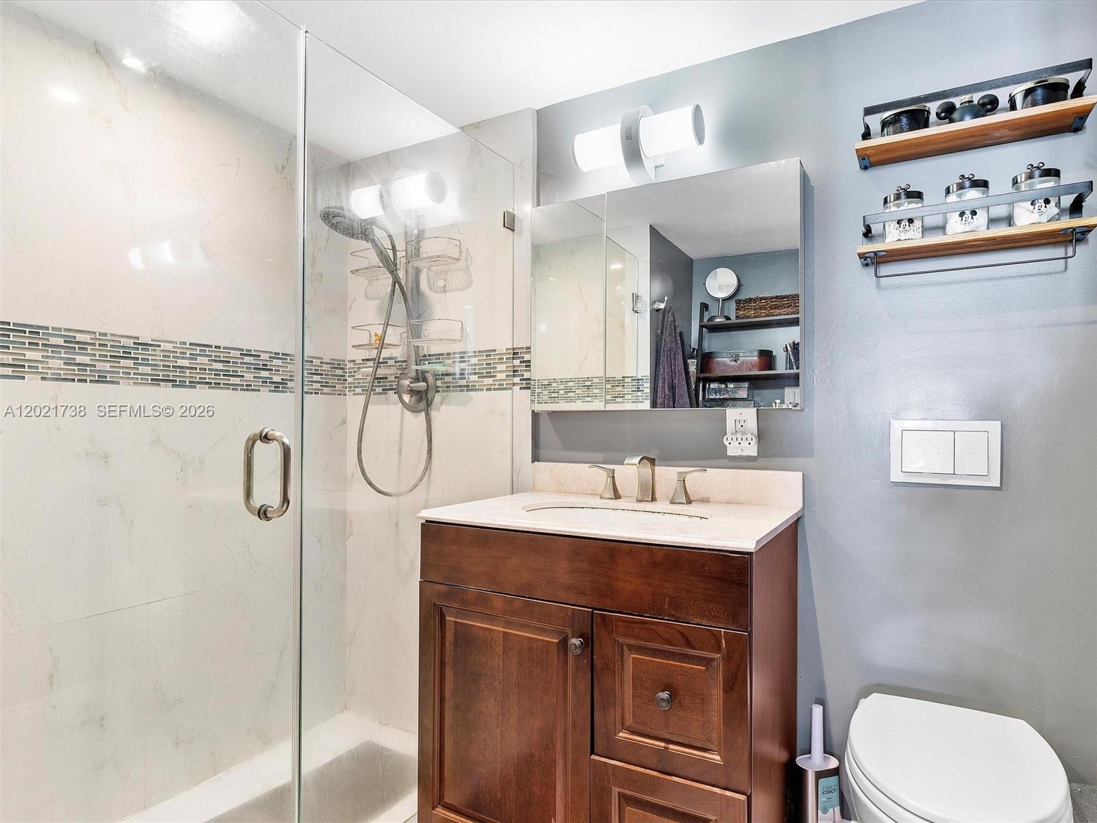 ADMIRALS PORT CONDO WEST - Residential