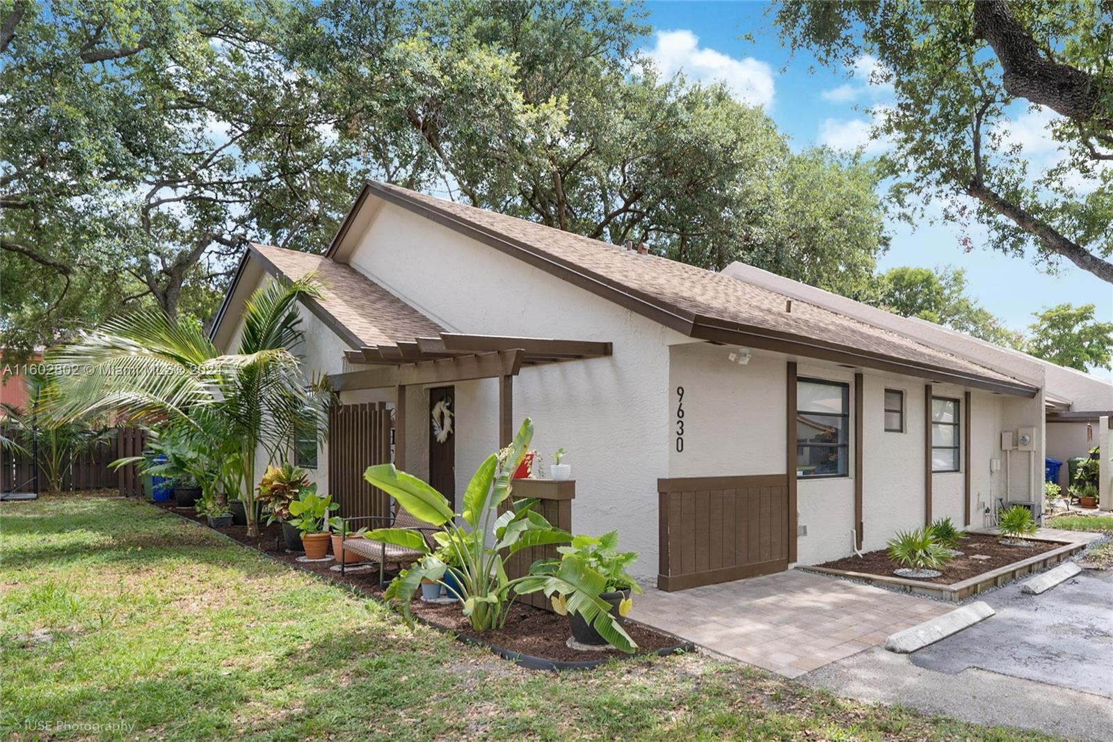EVERGLADES SUGAR & LAND C - Residential