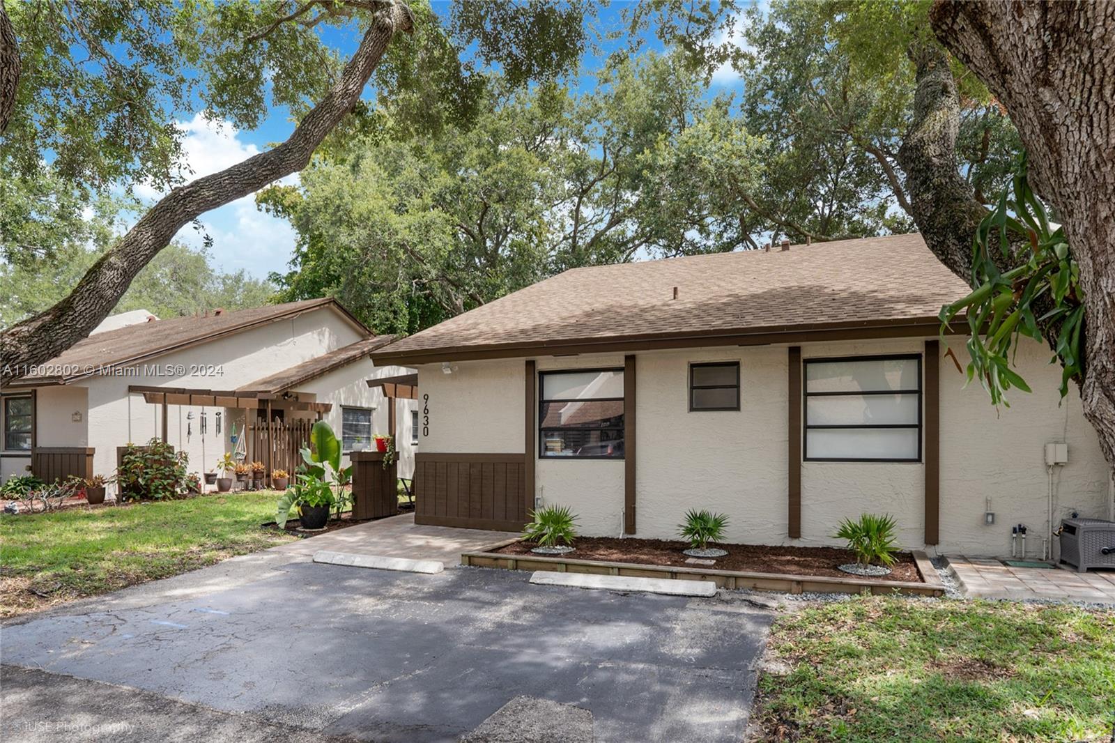 EVERGLADES SUGAR & LAND C - Residential