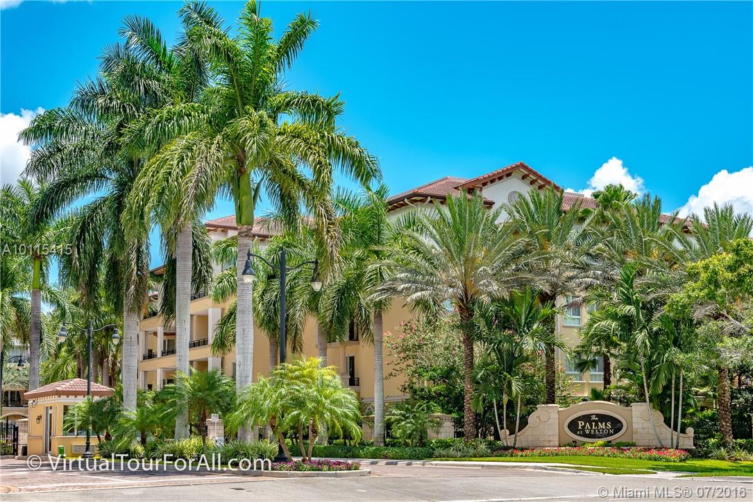 Immaculate 1 bed, 1.5 & bath & Den condo located in the resort style community of The Palace Palms at Weston for 55plus! Kitchen with granite counter and s/s appliances and opens up to the great room, the master bedroom has a walk-in closet, washer/Dryer in unit, large balcony with a beautiful pool view. Ready to live as a resort style! This community offers the most modern of amenities which include full service clubhouse, library, card room, spa, gym, and more.