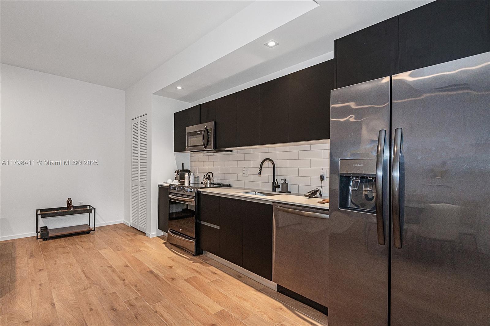 MAP OF MIAMI DADE CO. FL. - Residential