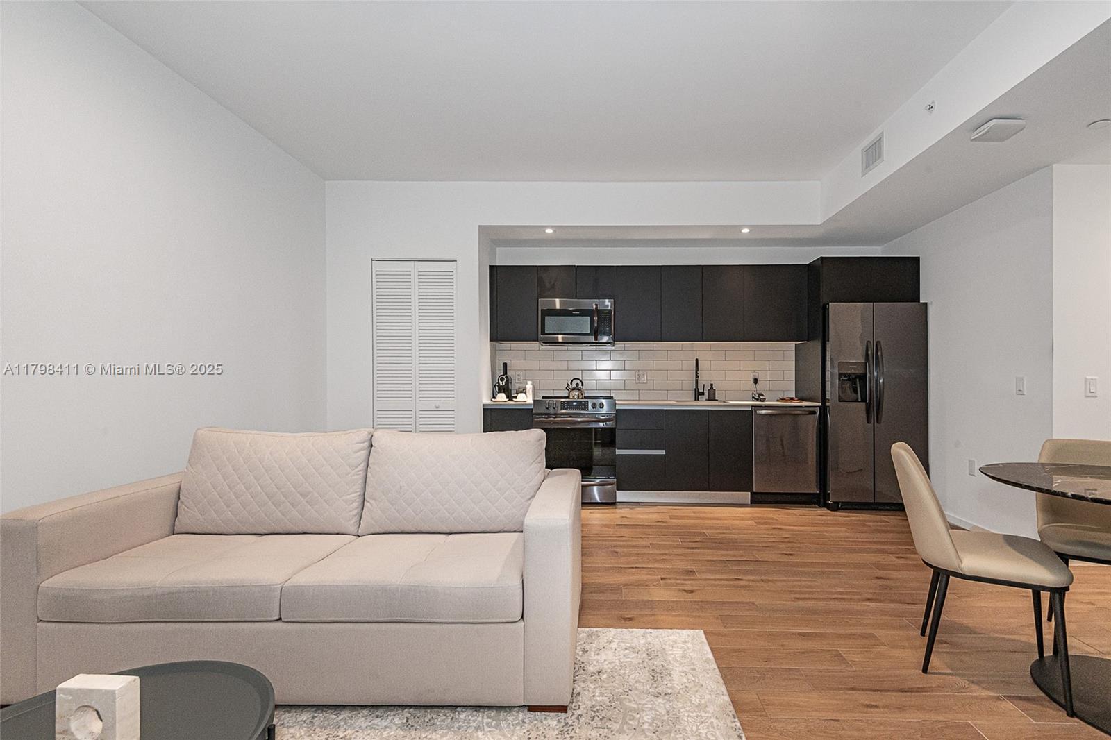 MAP OF MIAMI DADE CO. FL. - Residential