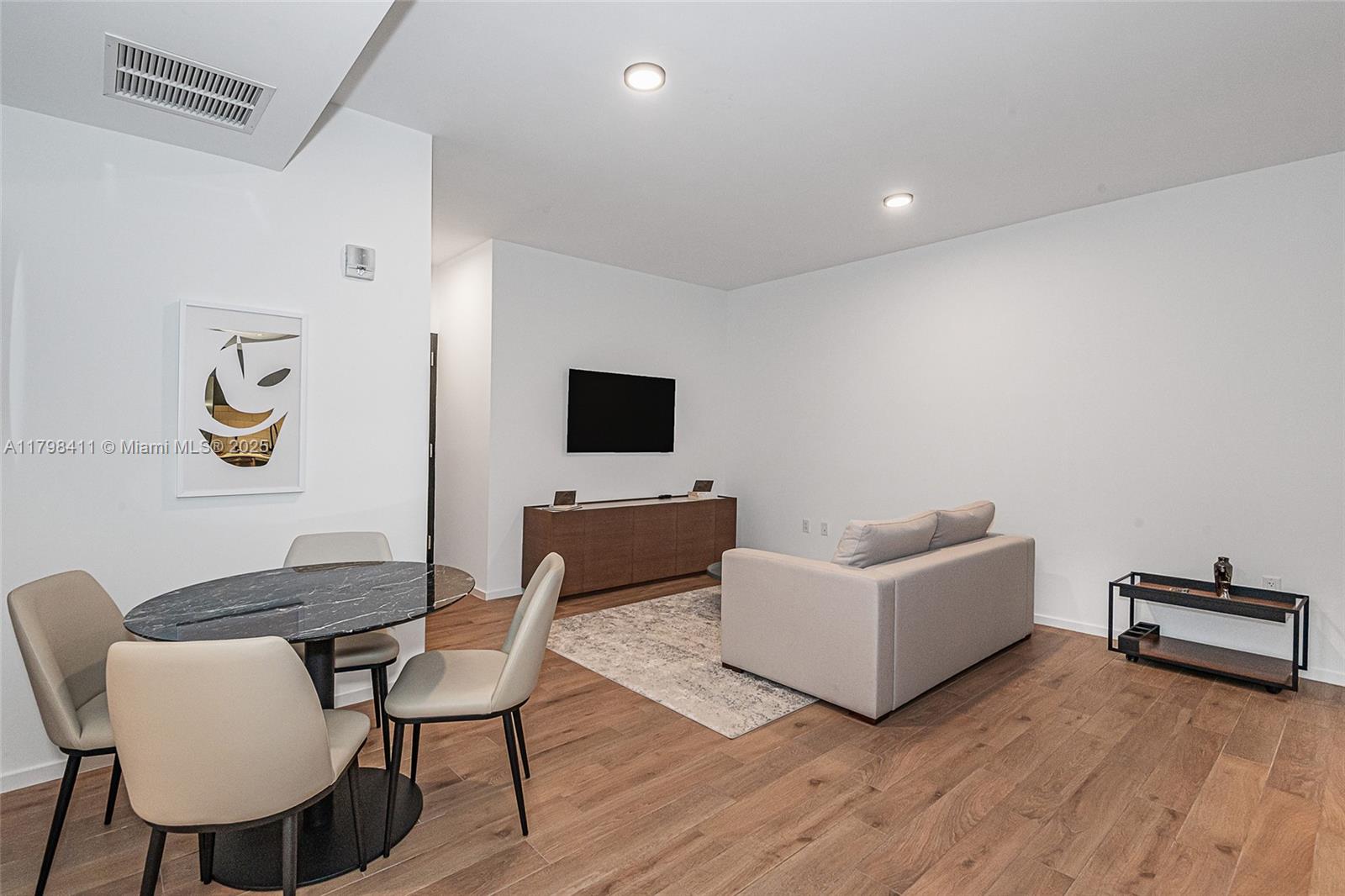 MAP OF MIAMI DADE CO. FL. - Residential