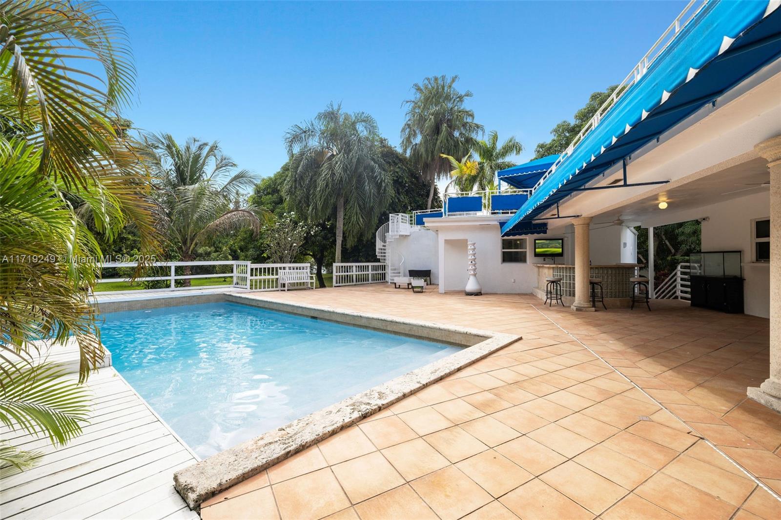 Baptist Manors - Residential