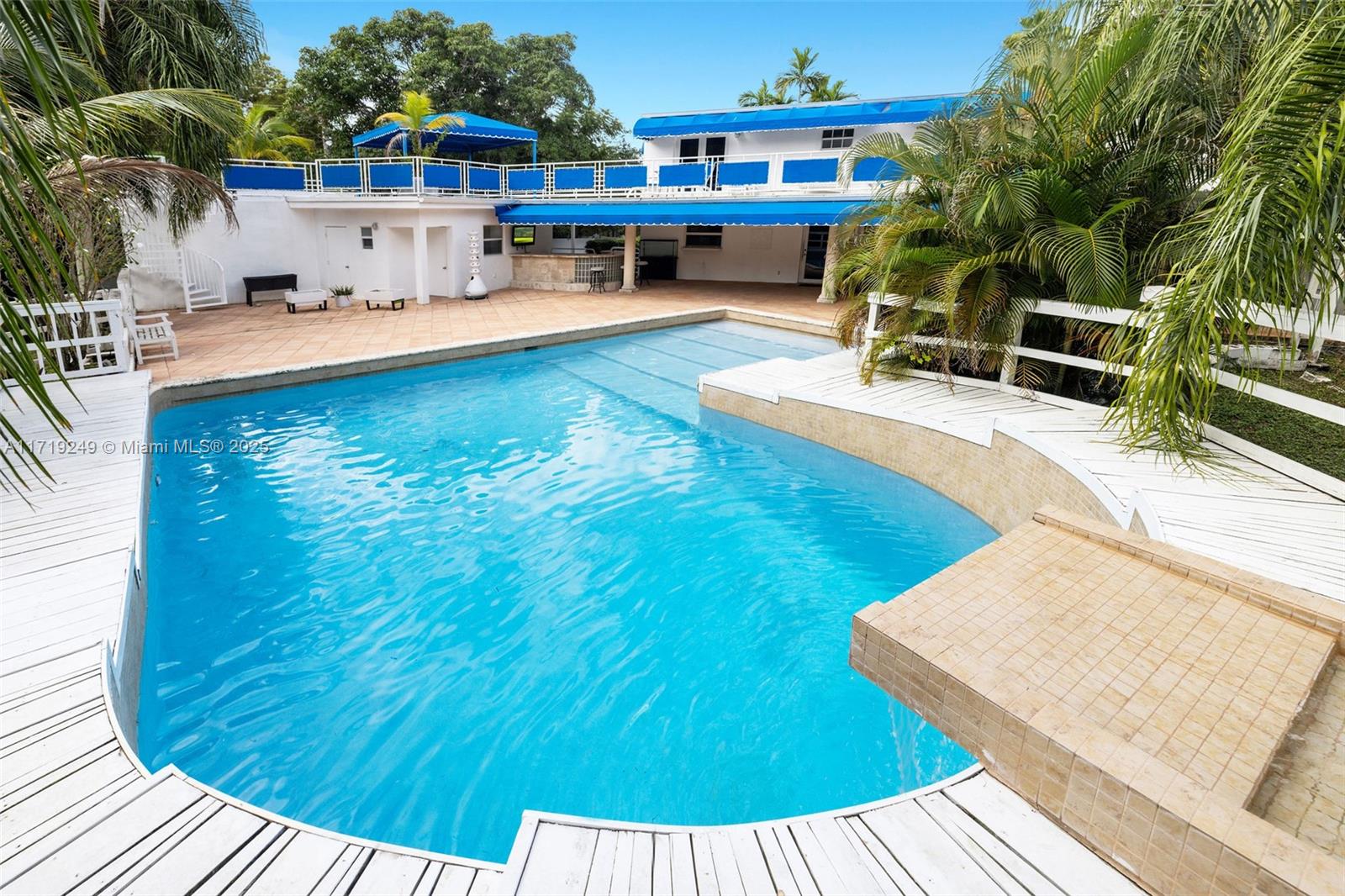 Baptist Manors - Residential