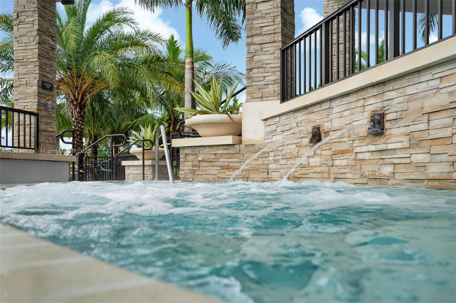DORAL BREEZE - Residential Lease