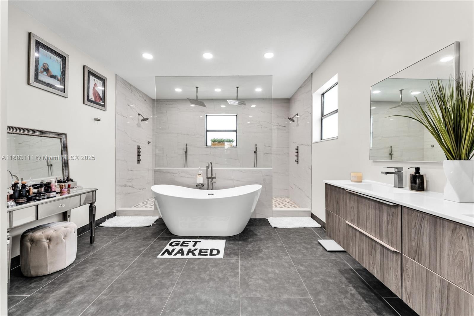 DORAL BREEZE - Residential Lease