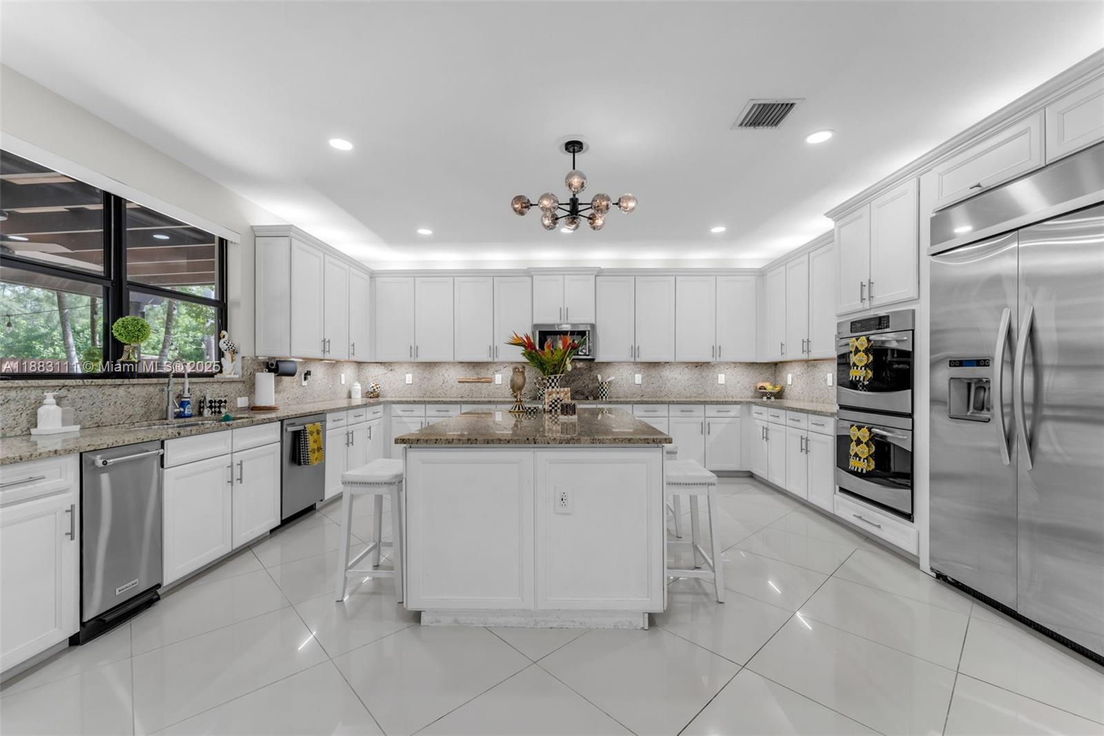 DORAL BREEZE - Residential Lease