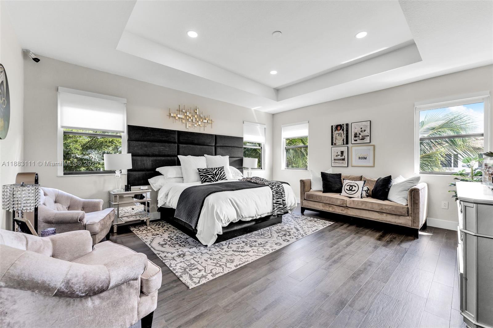 DORAL BREEZE - Residential Lease