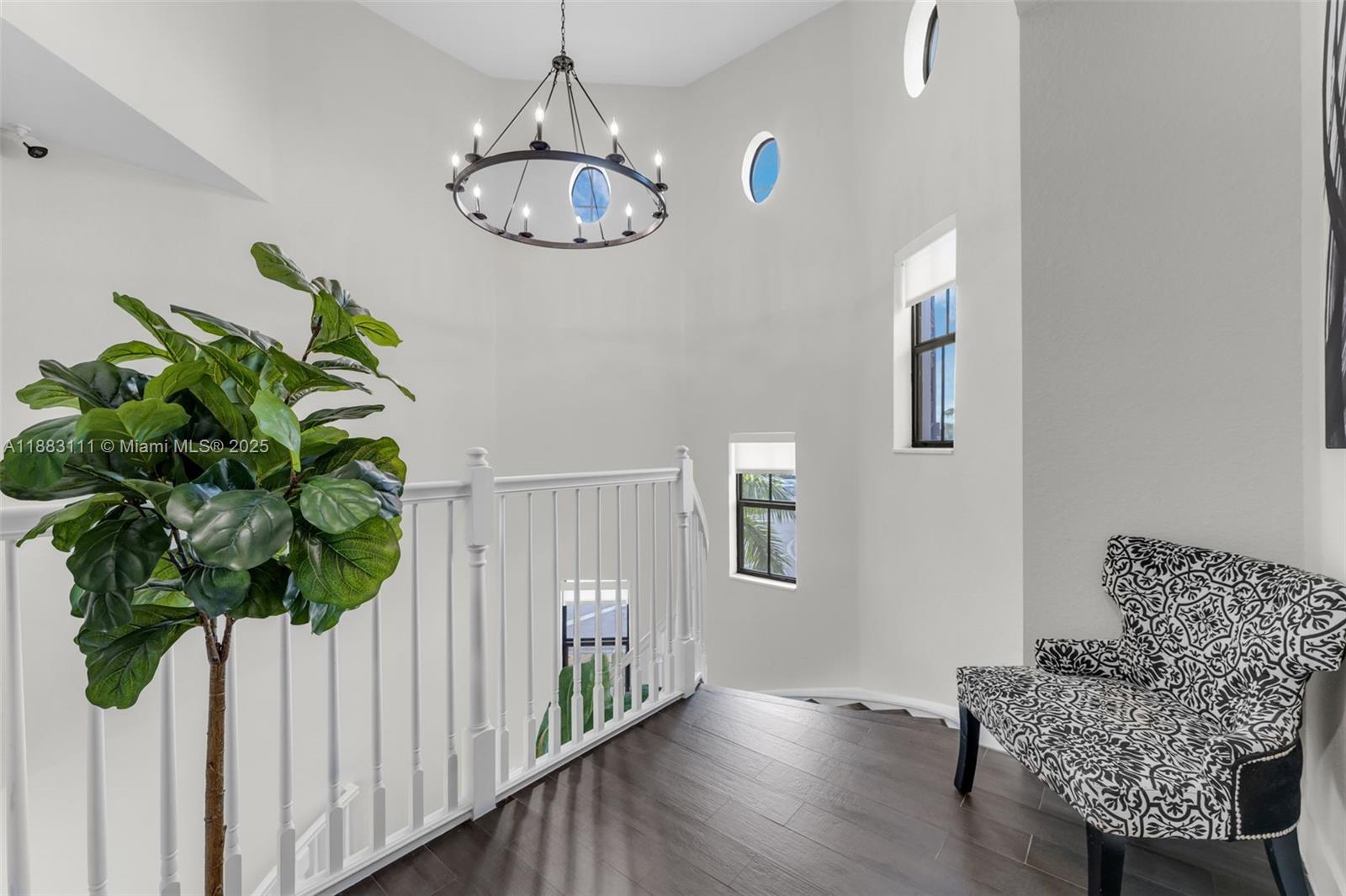 DORAL BREEZE - Residential Lease