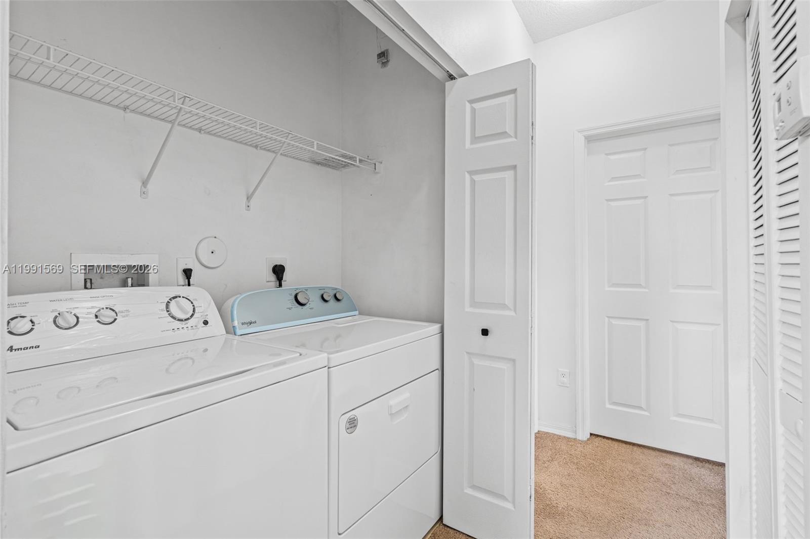 VILLAS AT HARBOR ISLES CO - Residential