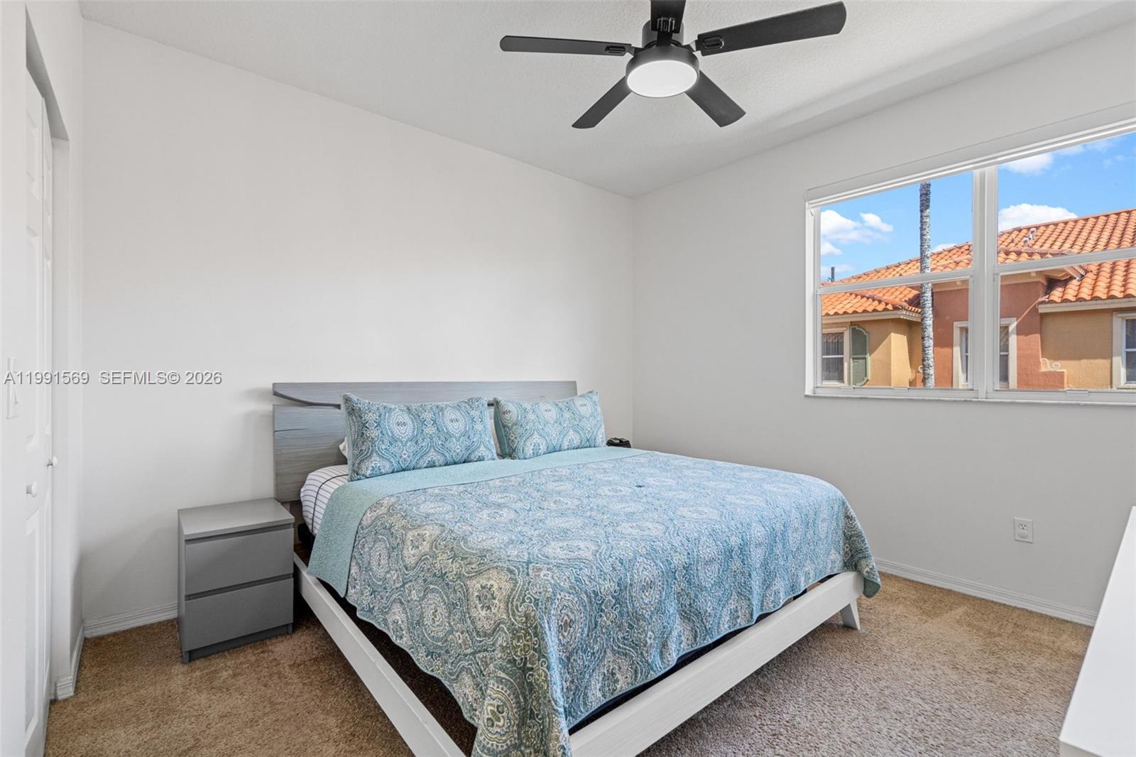 VILLAS AT HARBOR ISLES CO - Residential