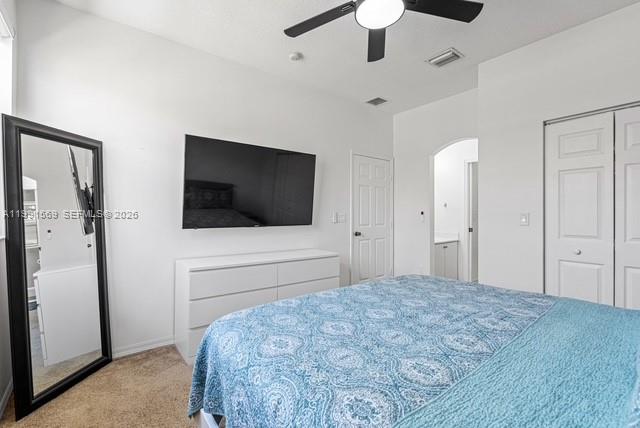 VILLAS AT HARBOR ISLES CO - Residential