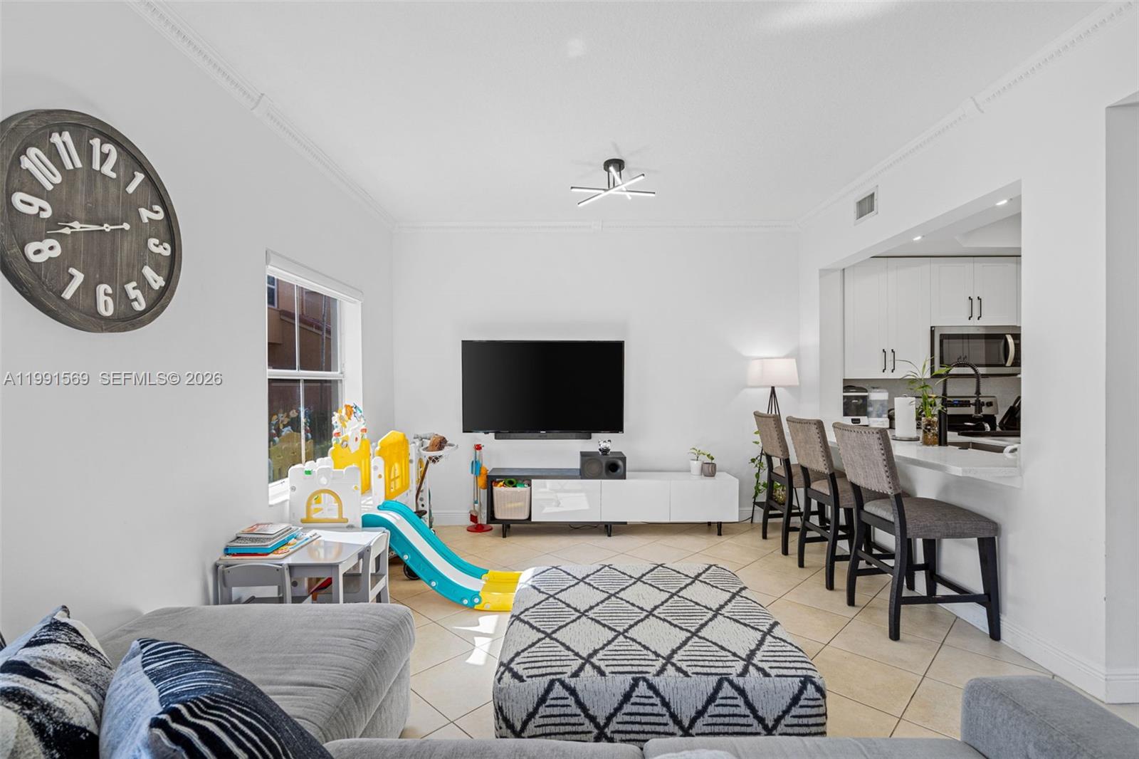 VILLAS AT HARBOR ISLES CO - Residential