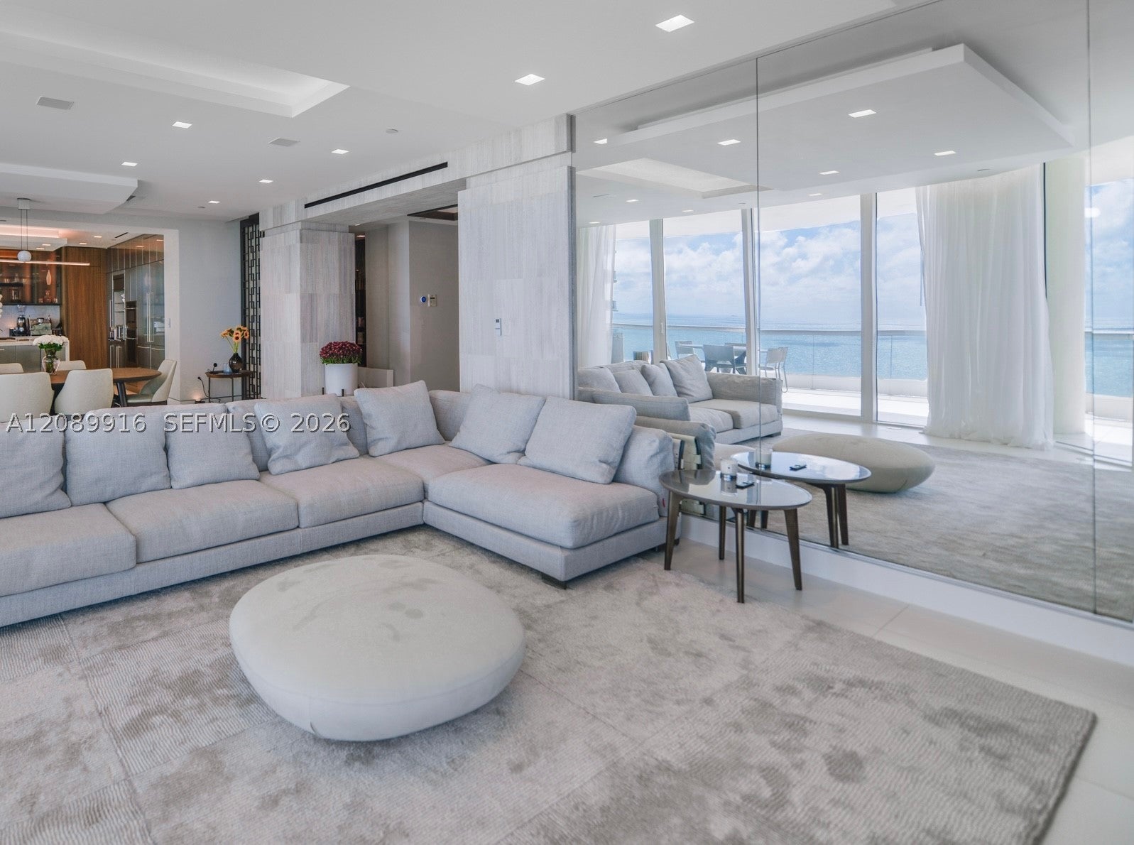 16047 Collins Ave