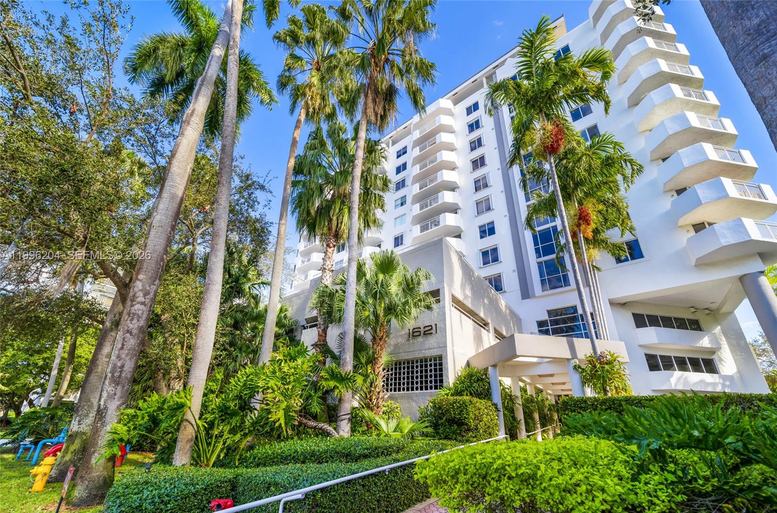 BAYVIEW PLAZA CONDO - Residential