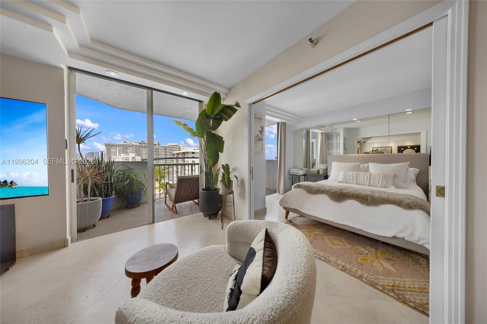 BAYVIEW PLAZA CONDO - Residential