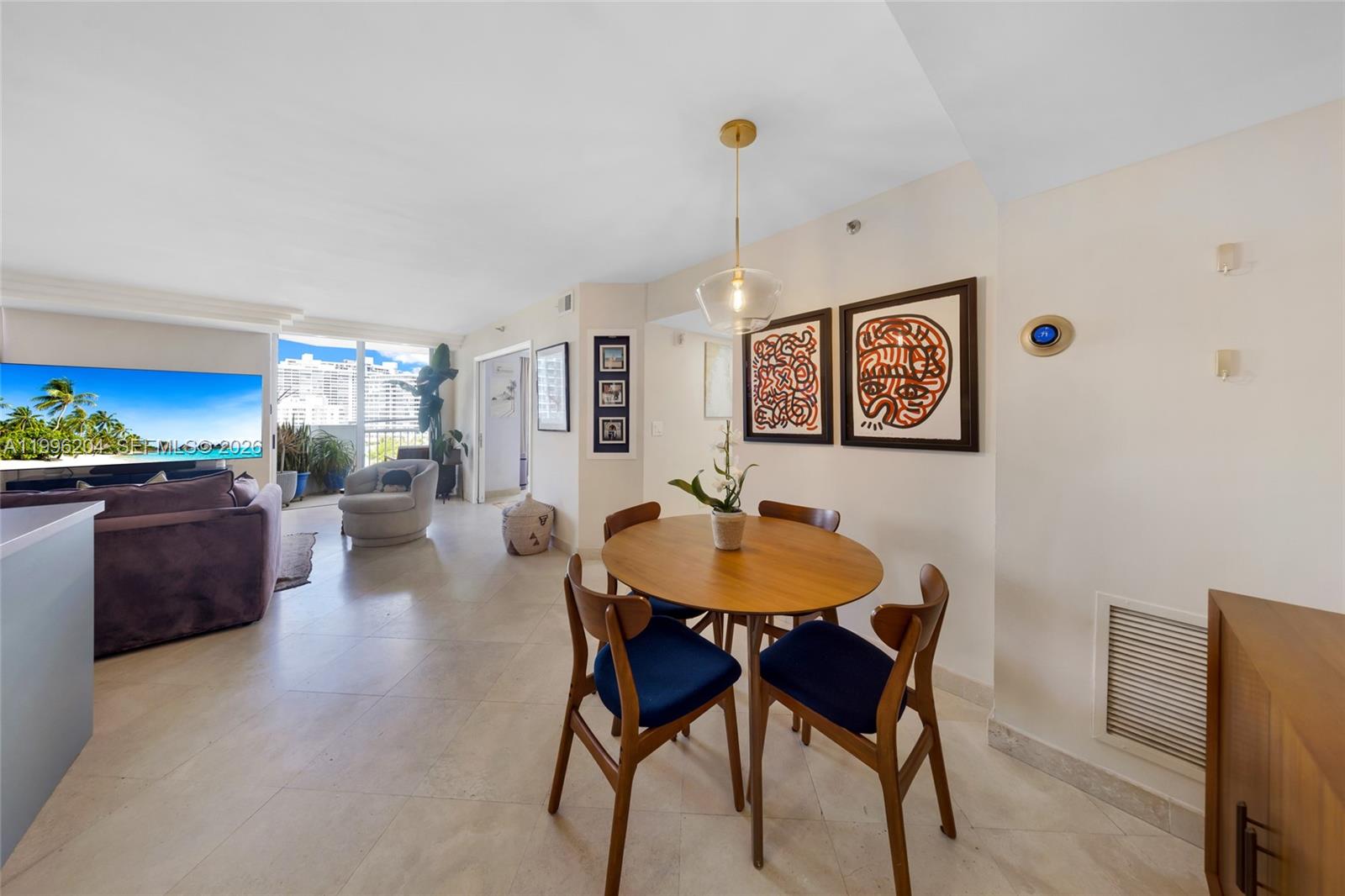 BAYVIEW PLAZA CONDO - Residential