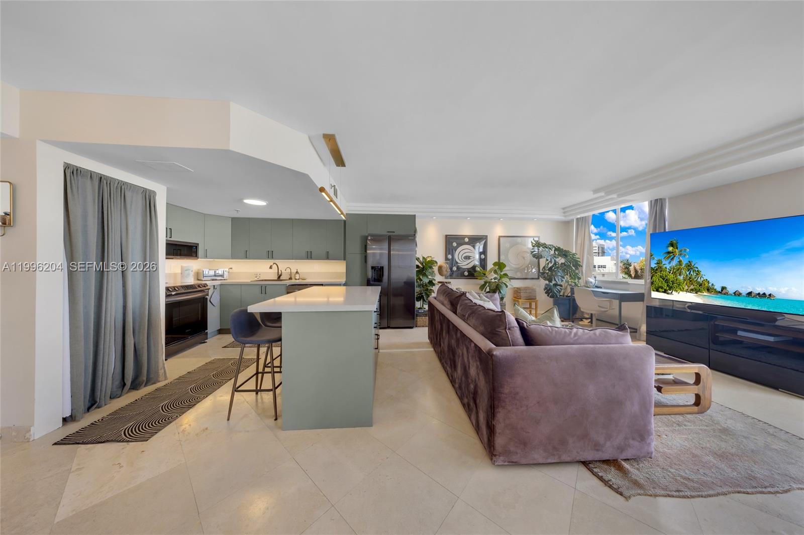 BAYVIEW PLAZA CONDO - Residential