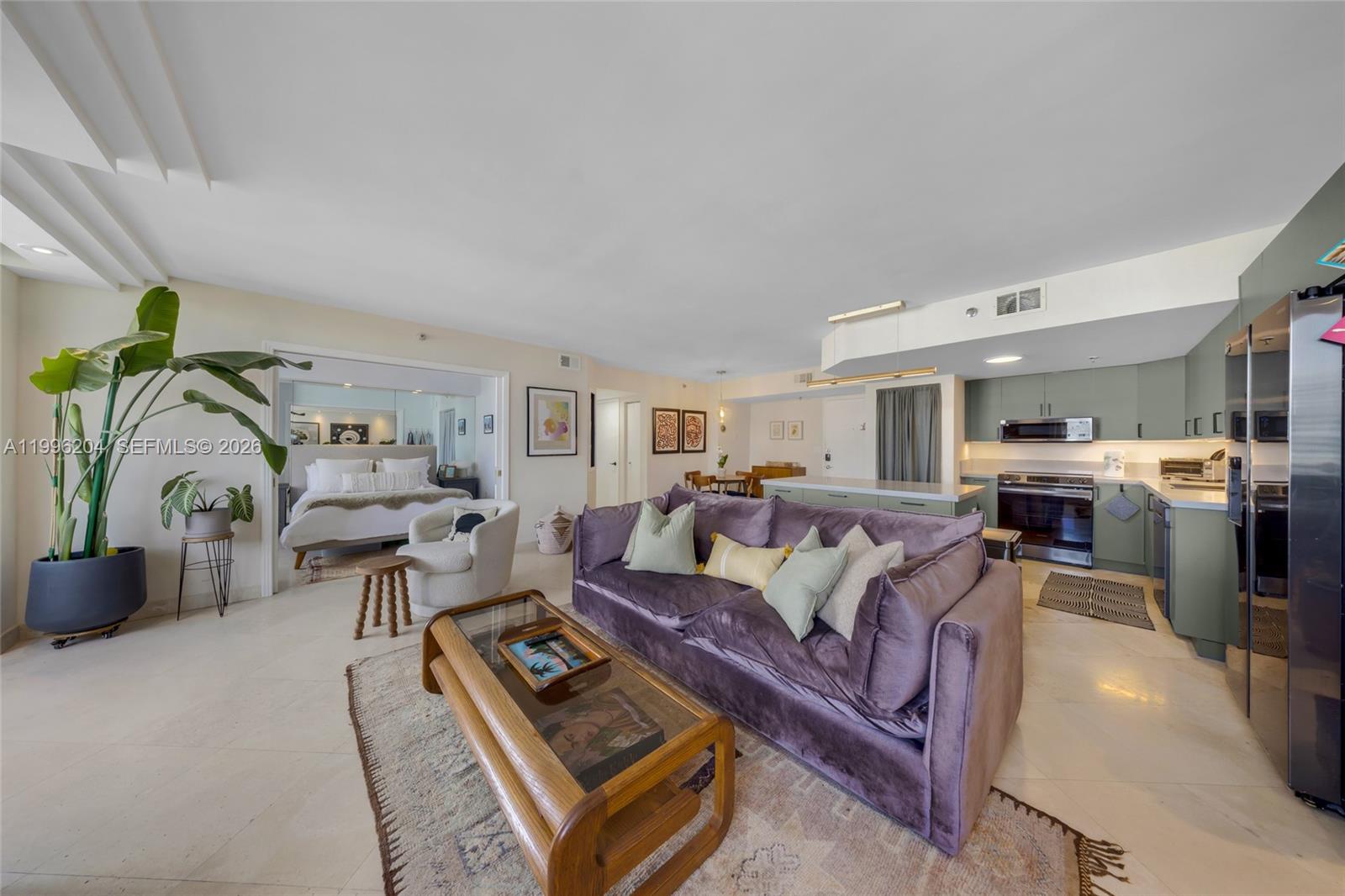 BAYVIEW PLAZA CONDO - Residential