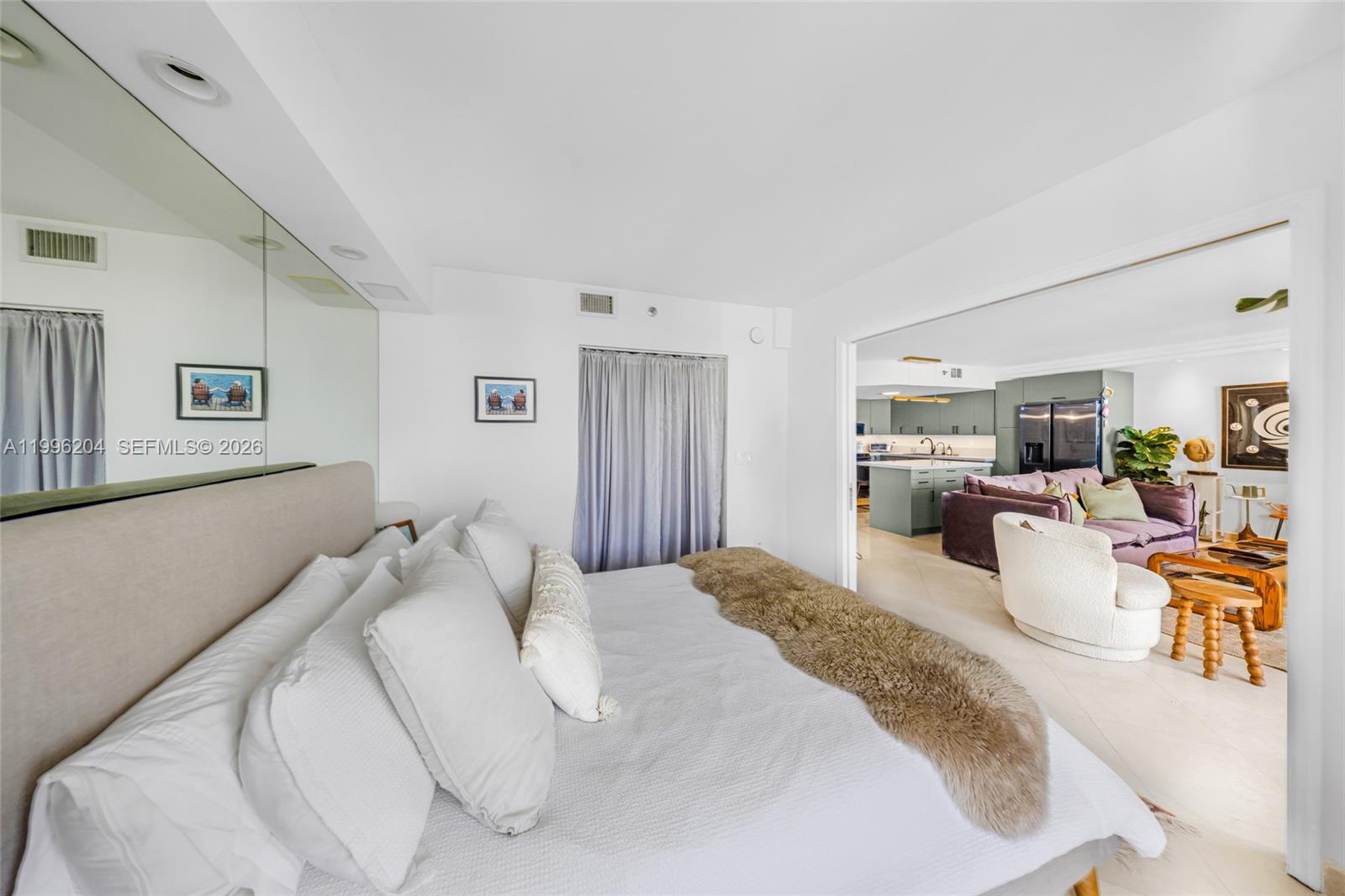 BAYVIEW PLAZA CONDO - Residential