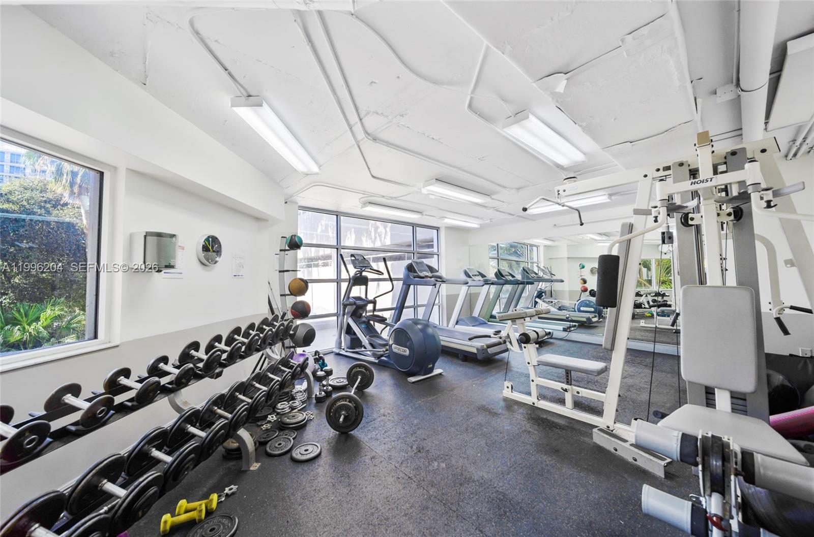 BAYVIEW PLAZA CONDO - Residential